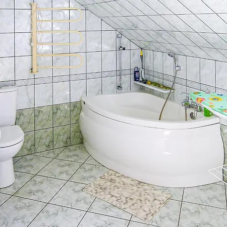 4 Bedroom Cozy Home In Lidzbark Warminski * Lidzbark Warminski